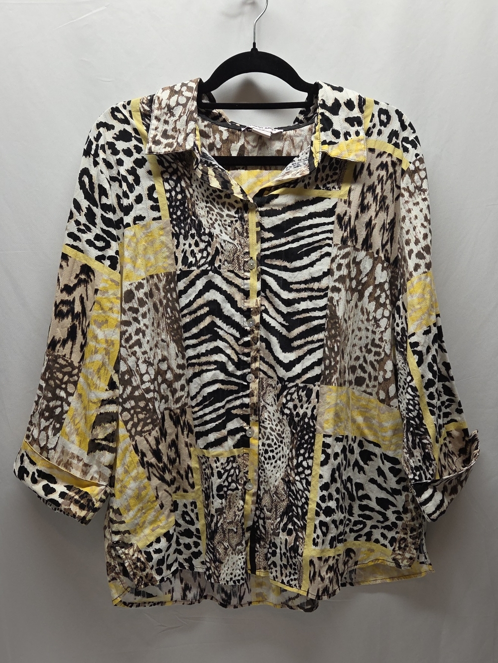 Women's Mixed Animal Print Button-Down Shirt 2x Mature Plus Resortwear